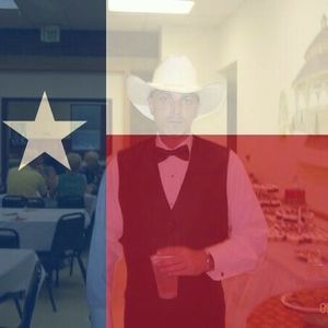 Meet your Posher, Christopher